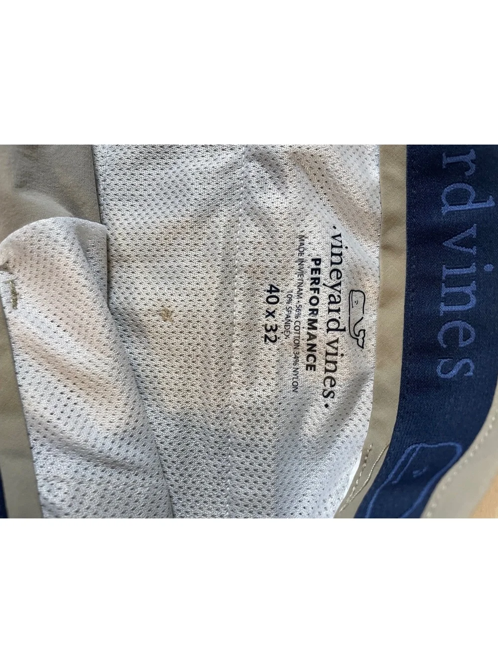 Vineyard Vines On-The-Go Performance Chino Pants Tan Khaki Men's Size 40x32